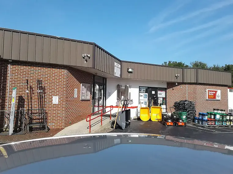 HATT'S INDUSTRIAL SUPPLIES & TRUE VALUE           