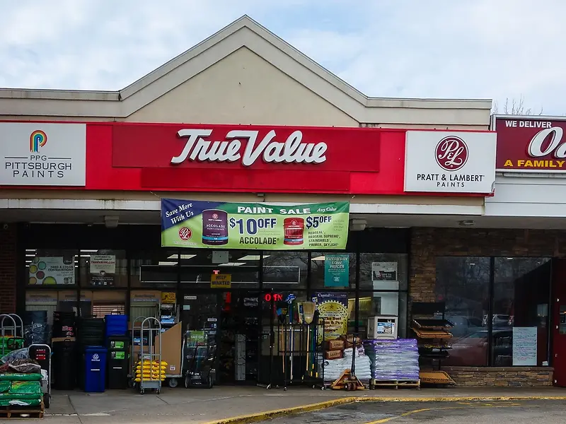 Capital Paint & True Value Hardware