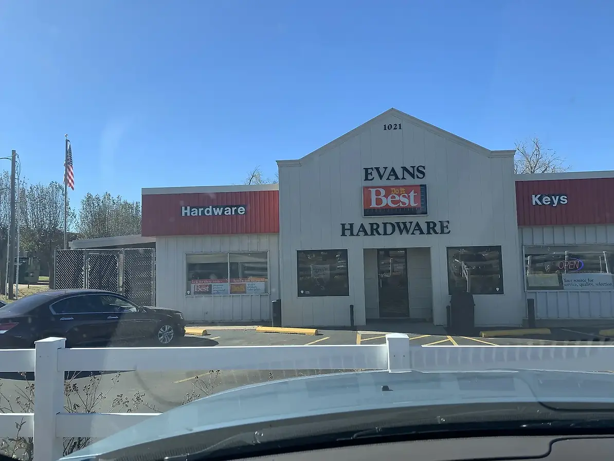 Evans Hardware Do It Best