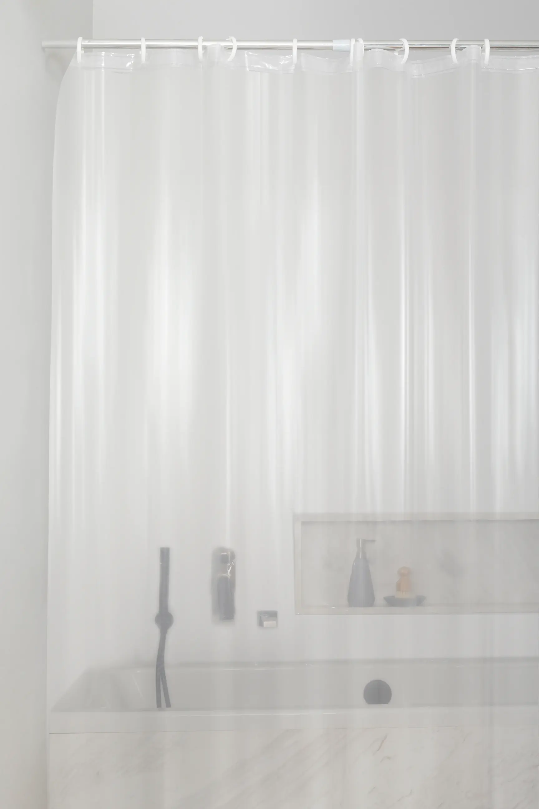 PEVA SHOWER CURTAIN LINER - CLEAR