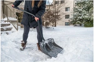 Snow Shovel/Pusher Poly with Ergo S-Handle 18" Blade