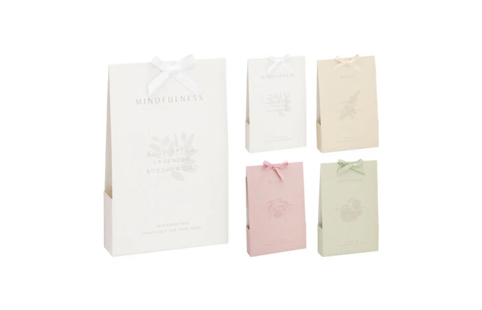 Scented Sachet Set – 2 Pieces - 4 Assorted