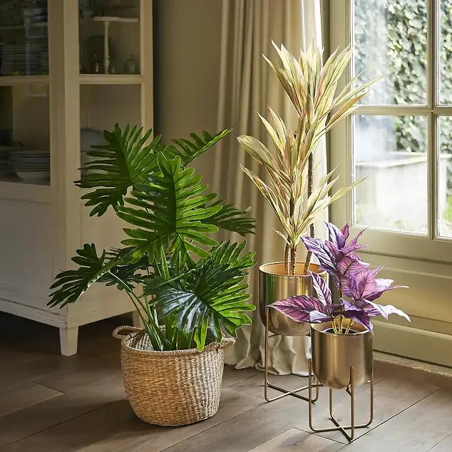 Artificial Plant – Potted Decorative Plant
