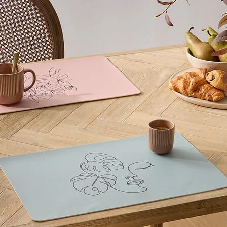 SG FACE PLACEMAT - ASSORTED COLORS - 45X30 CM