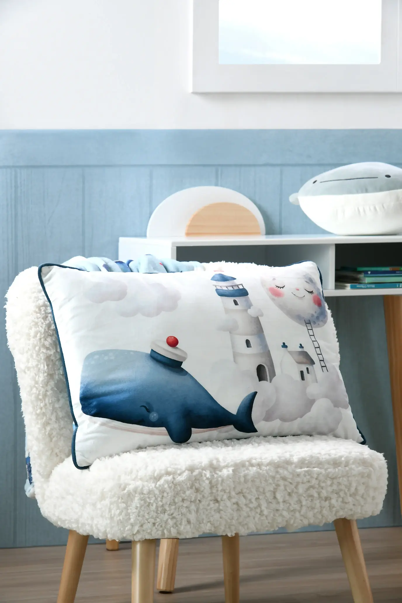 MOBY CUSHION - BLUE - 40X60 CM