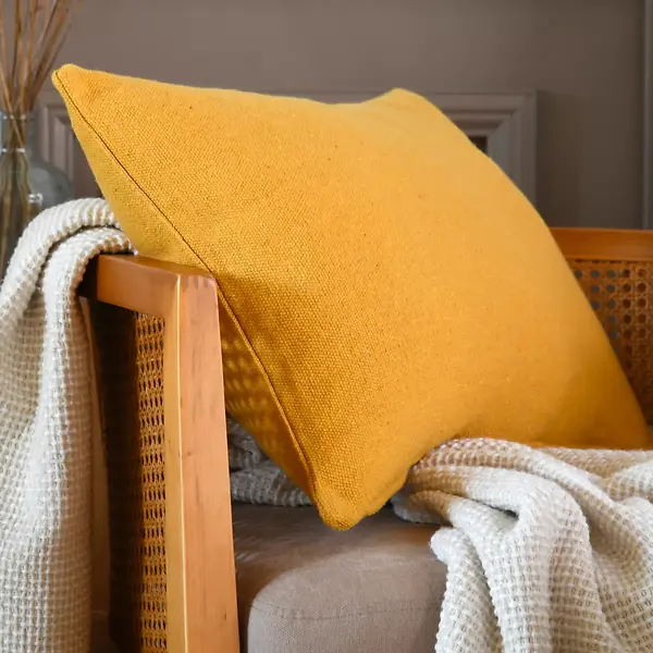 MONACO CUSHION - CURRY - 40X60 CM