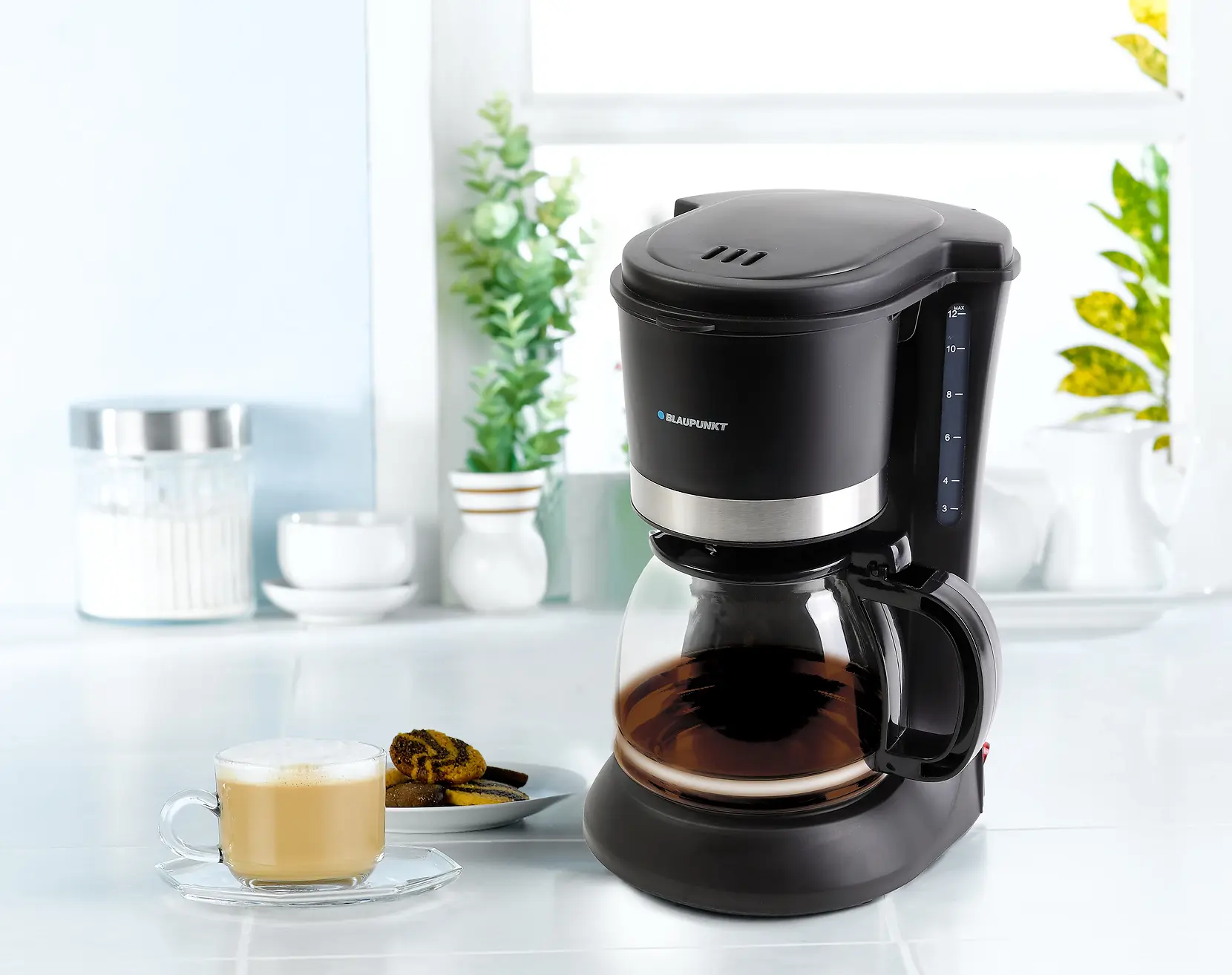 BLAUPUNKT COFFEE MAKER - 1.2 L - 120V