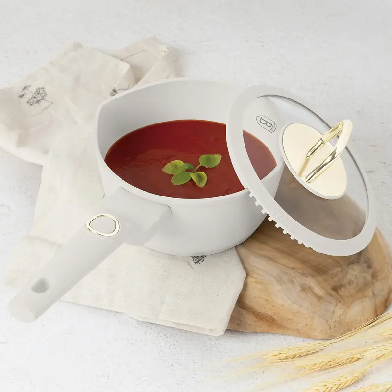 16CM SAUCEPAN WITH LID - CREAM