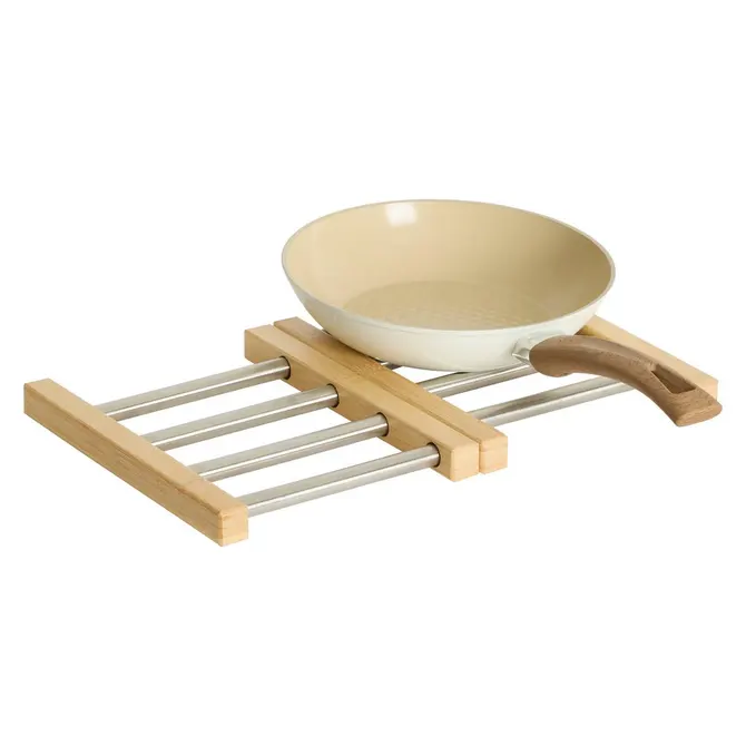 EXPANDABLE BAMBOO AND STAINLESS-STEEL TRIVET