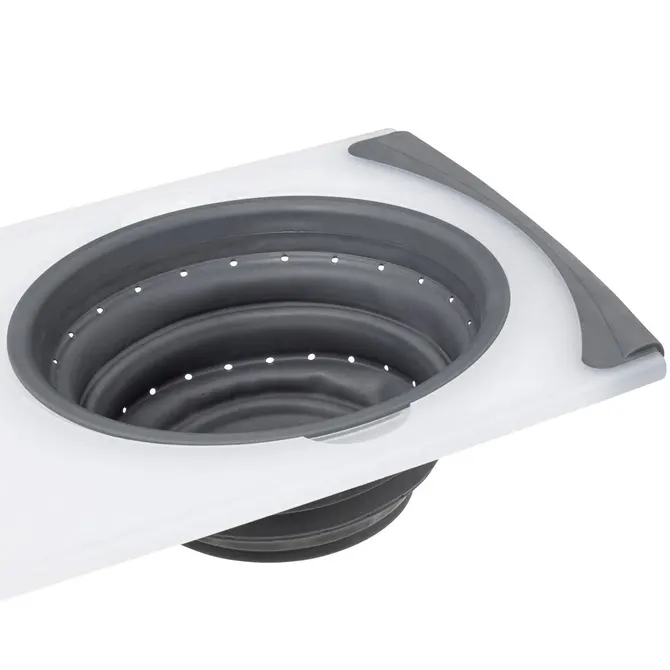 PP CHOPPING BOARD WITH RETRACTABLE SEIVE - GREY