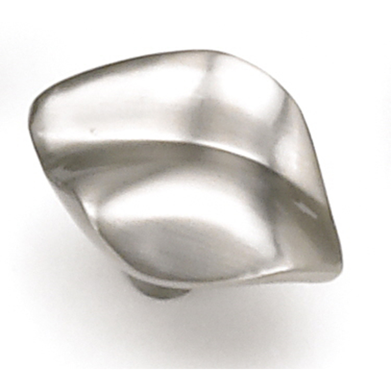 Laurey Pacifica Contemporary Oval Cabinet Knob 1-1/2 in. Dia. 1-5/16 in. Brushed Satin Nickel 1