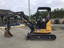 Mini Excavator - Backhoe - 18"Bucket/Thumb - Diesel - 26G