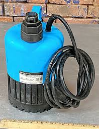 Garden Hose Utility Submersible Pump - 3000 GPH - No Hose