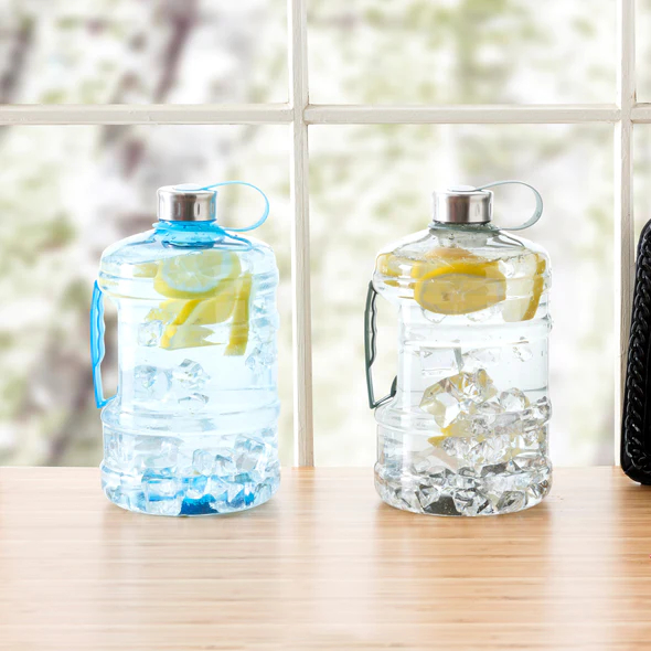 64OZ PLAST WATER BOTTLE W/HANDLE