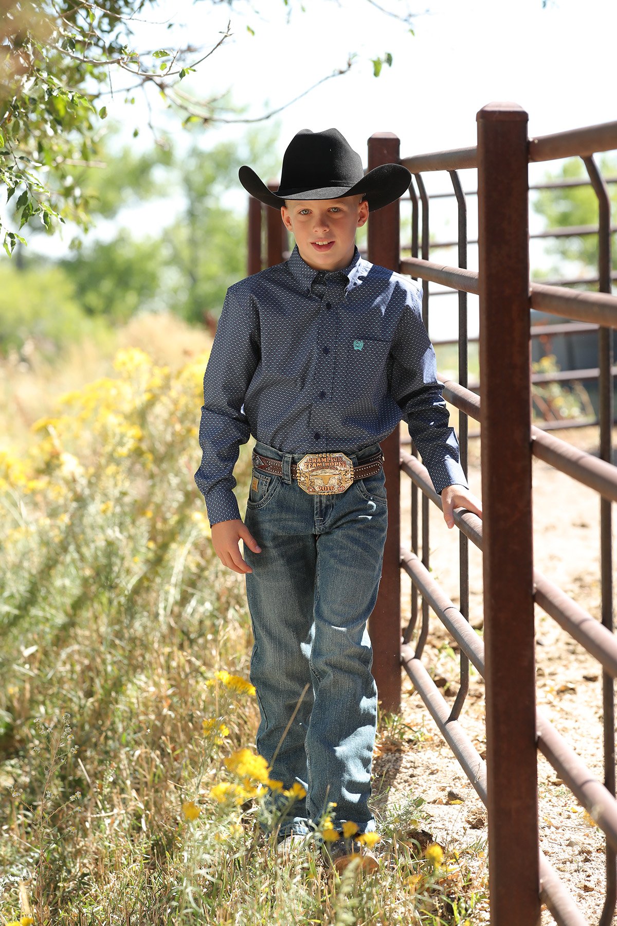 CINCH LIGHT BLUE GEOMETRIC PRINT BUTTON-DOWN WESTERN SHIRT – Toms Boot &  Western Wear