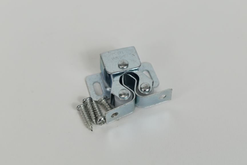 ZP CABINET ROLLER CATCH