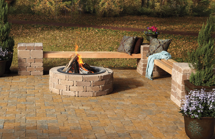 Backyard fire pit