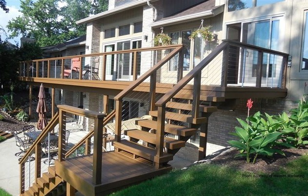 Modern outdoor deck