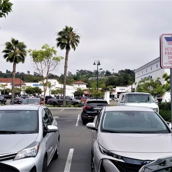 Trusted Home Improvement from Lowe's in Oceanside, CA