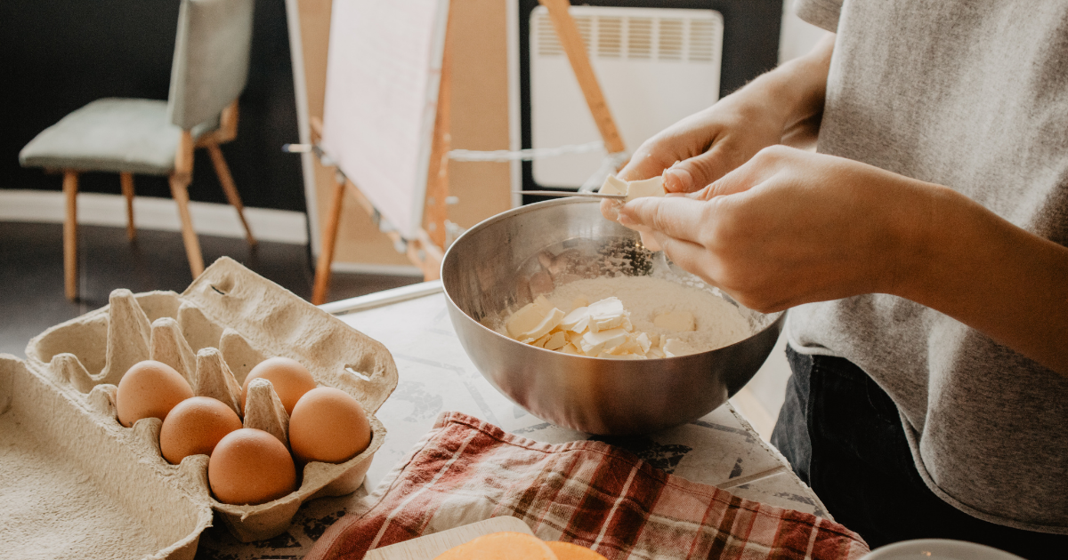 relieve stress and anxiety by baking