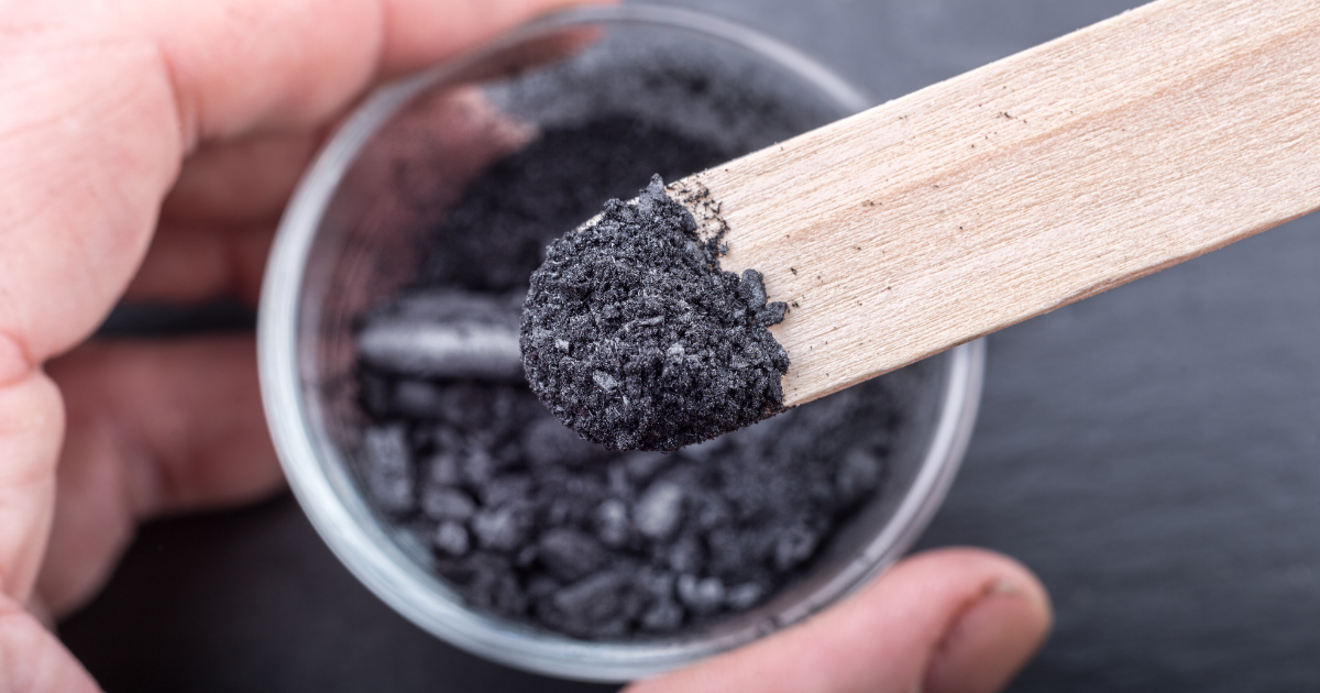 benefits of charcoal toothpaste