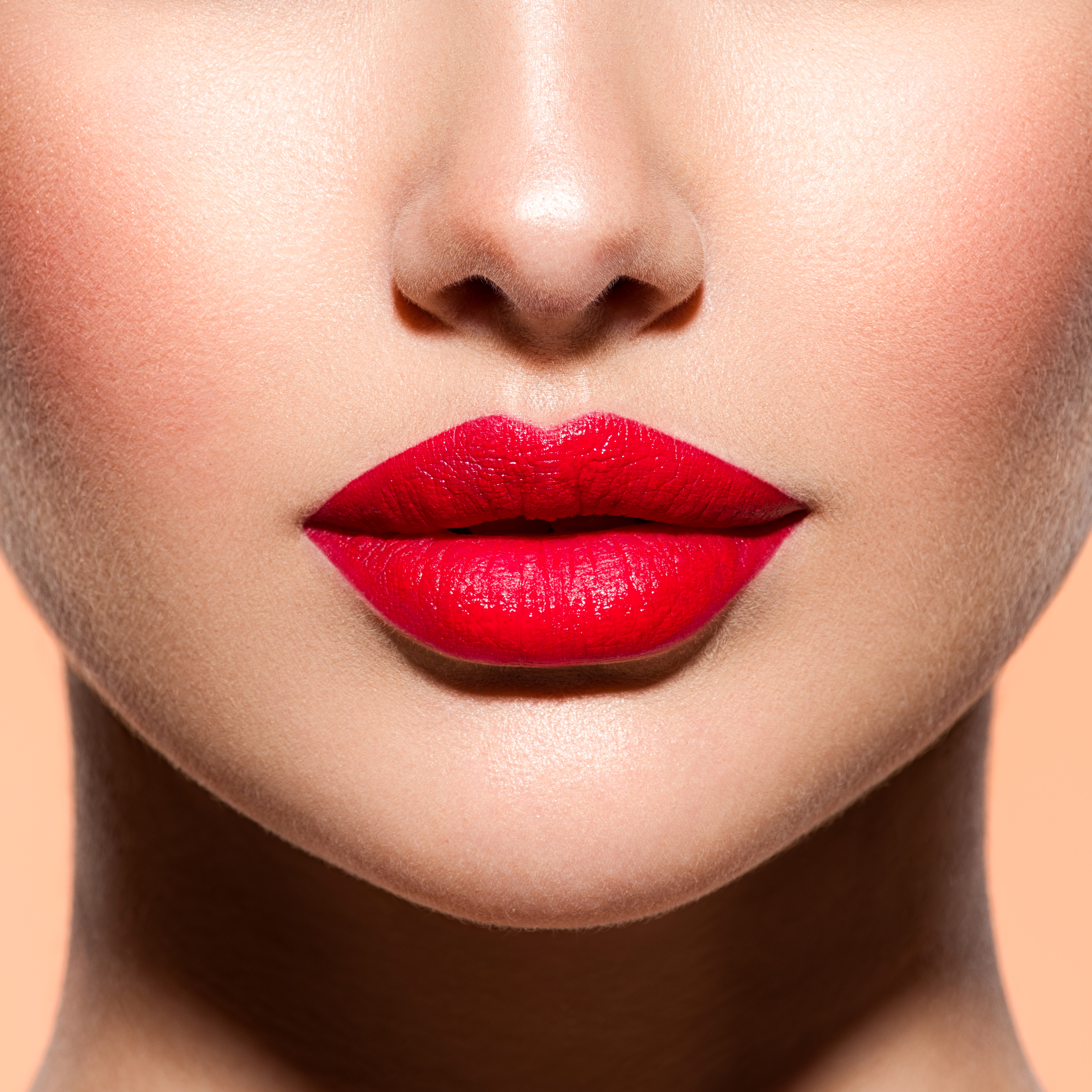 Lip Tattoos: The Newest Trend for Permanent Makeup