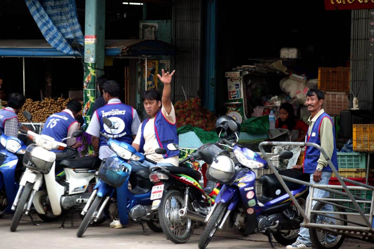 motorbike taxis in phuket