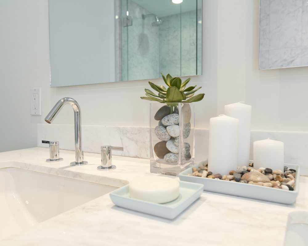 small bathroom remodel contractors near me