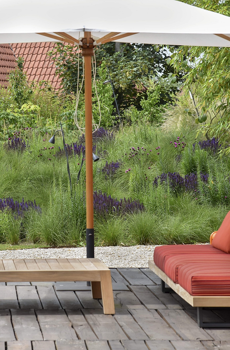 contour-landscaping-architecture-kruisem-country-garden-design-pond-island