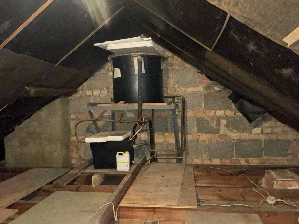 Old gravity-fed cylinder