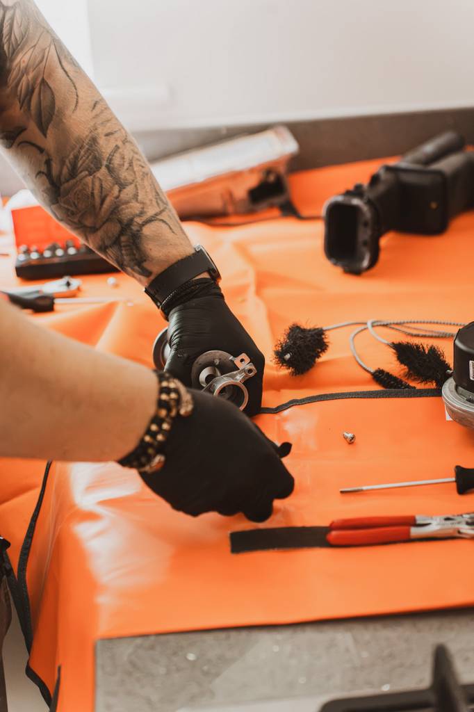 Boiler servicing tools and components