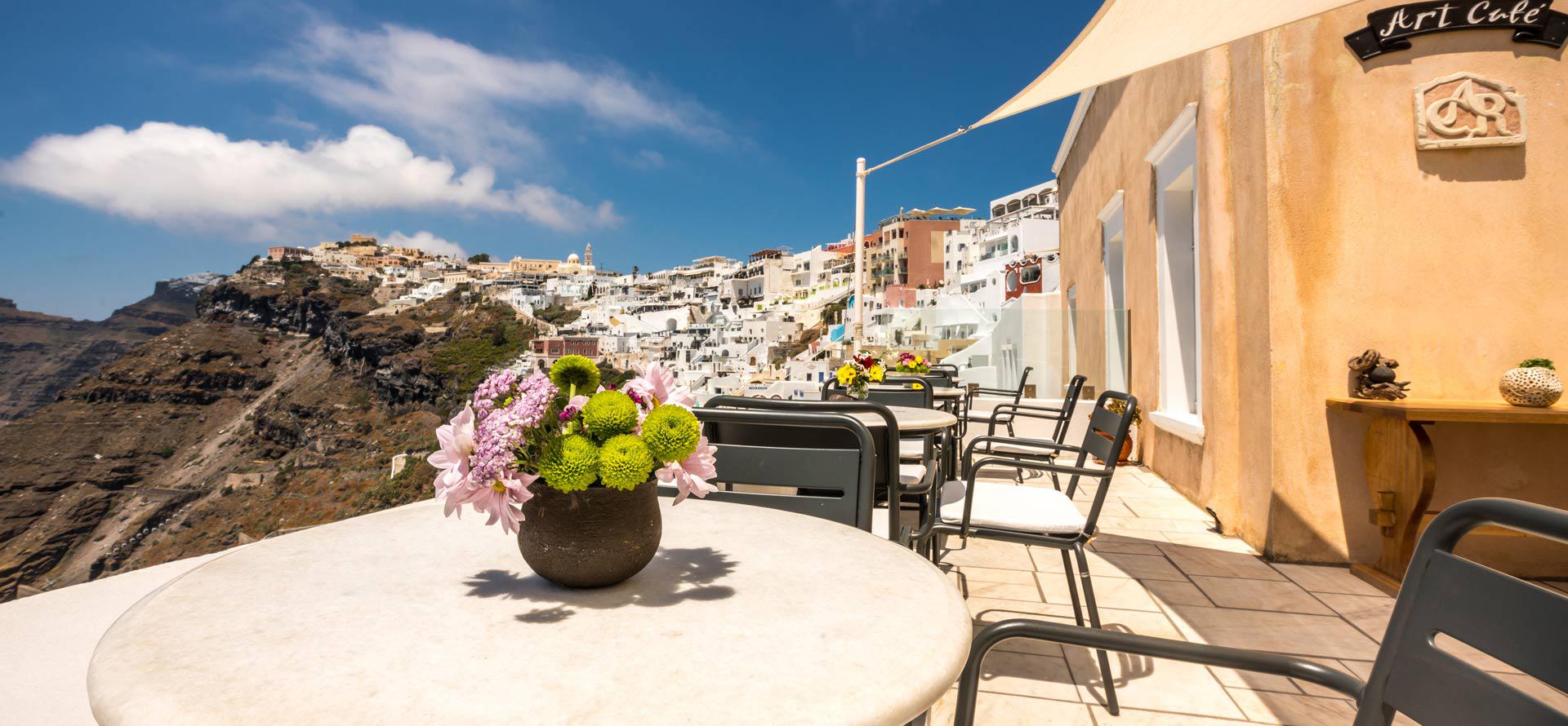 Cori Rigas Suites - Fira Santorini - Art Cafe