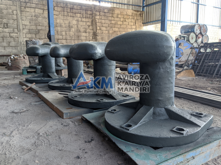 galeri Bollard Dermaga atau Bolder Kapal