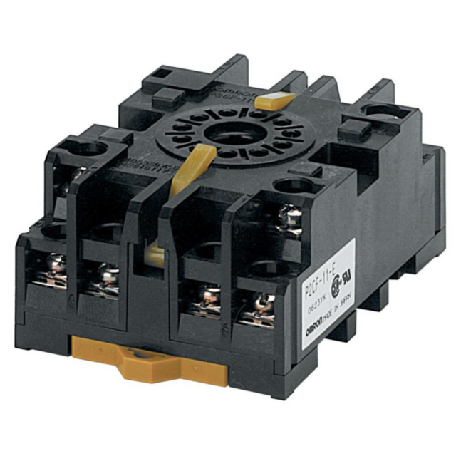 Omron P2CF11E Socket, DIN rail/surface mounting, 11-pin, screw terminals