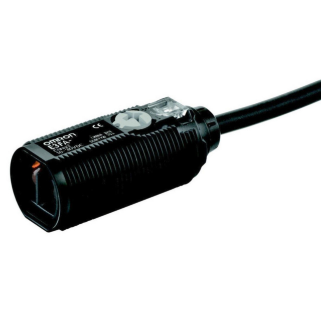 Omron E3FARN112M Photoelectric sensor, M18 threaded barrel, plastic, red LED, retro-reflective, 4 m, NPN, Light-ON/Dark-ON, 2 m cable