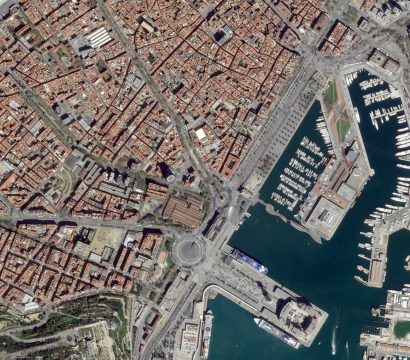 image of a port in Barcelona