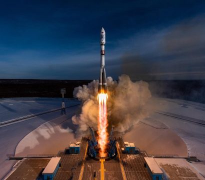 image of Soyus rocket liftoff