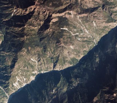 Landslides above the Trishuli Ganga River, Nepal, imaged by a Planet on October 27, 2019. © 2019, Planet Labs Inc. All Rights Reserved.