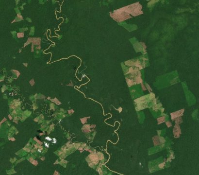 In the Colombian Amazon, PlanetScope imagery shows changes in forest cover in and around Chiribiquete National Park. © 2021, Planet Labs Inc. All Rights Reserved.