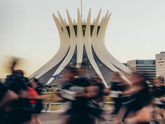 Imagem de divulgação da corrida Live!42k 2027