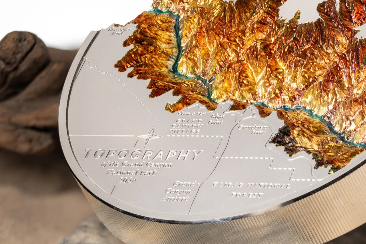 Item/10351/gallery/original/30713_Topography - Grand Canyon 1 kg_s5z2.jpg