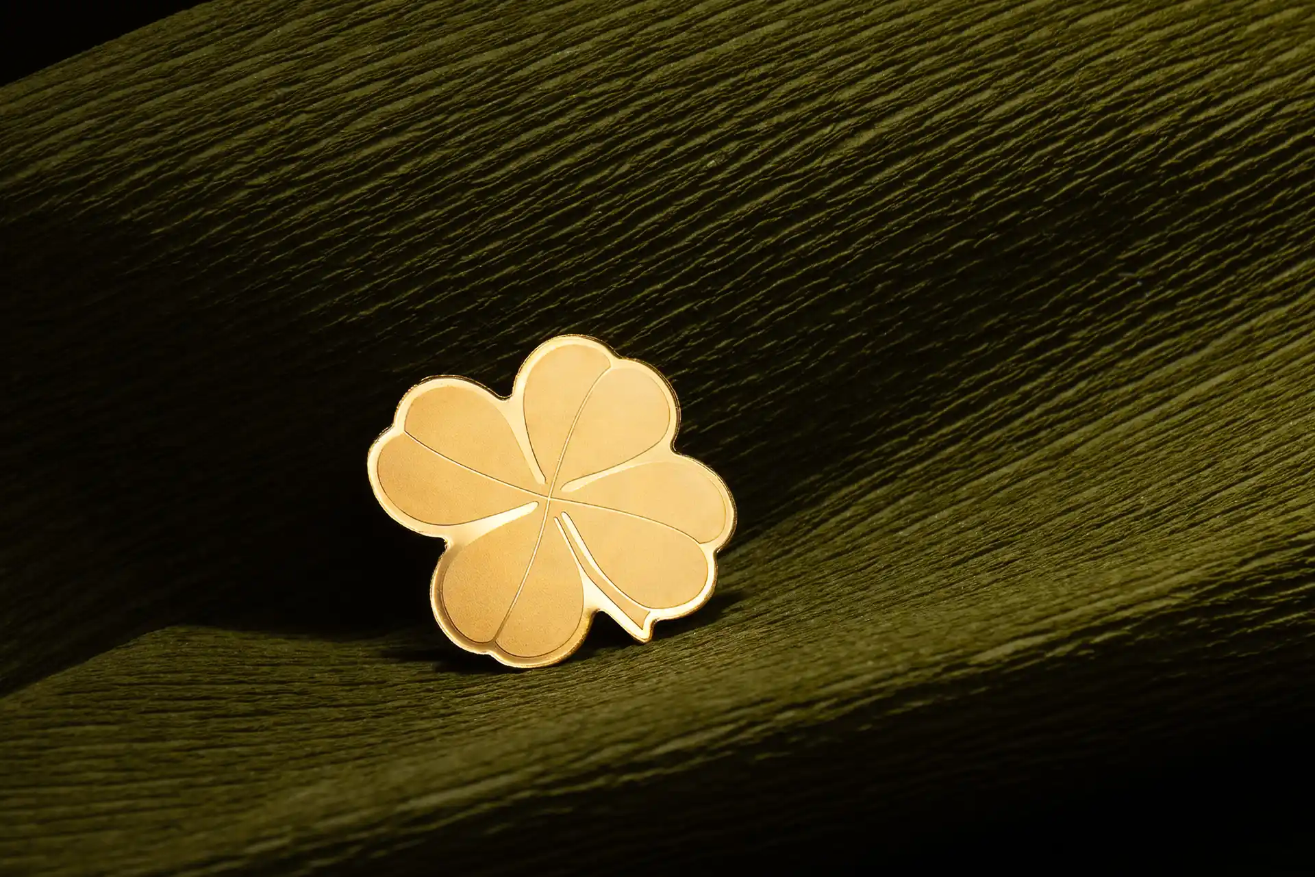 Item/11135/gallery/original/31340_Golden_Highlights-Clover_s1.jpg