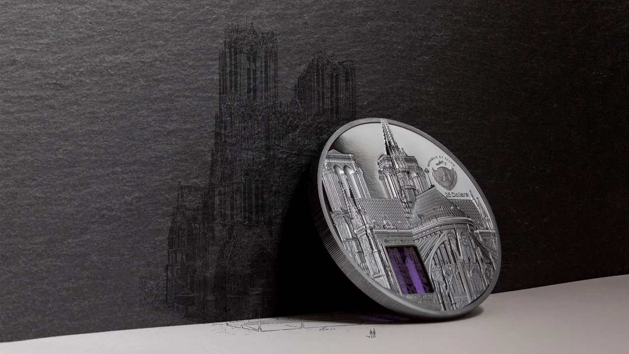 Tiffany Art Metropolis – Notre-Dame Black Proof