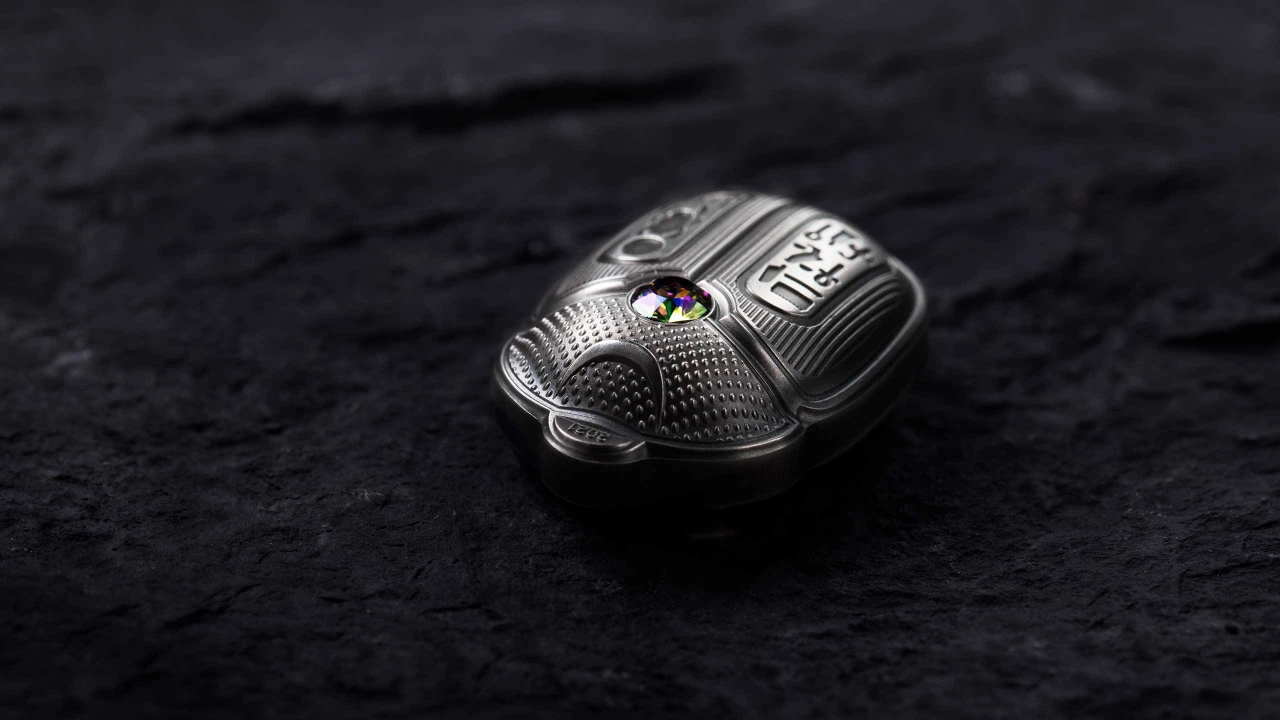 Scarab – King Tut