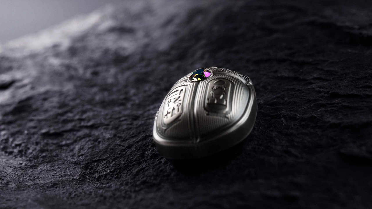 Scarab – King Tut