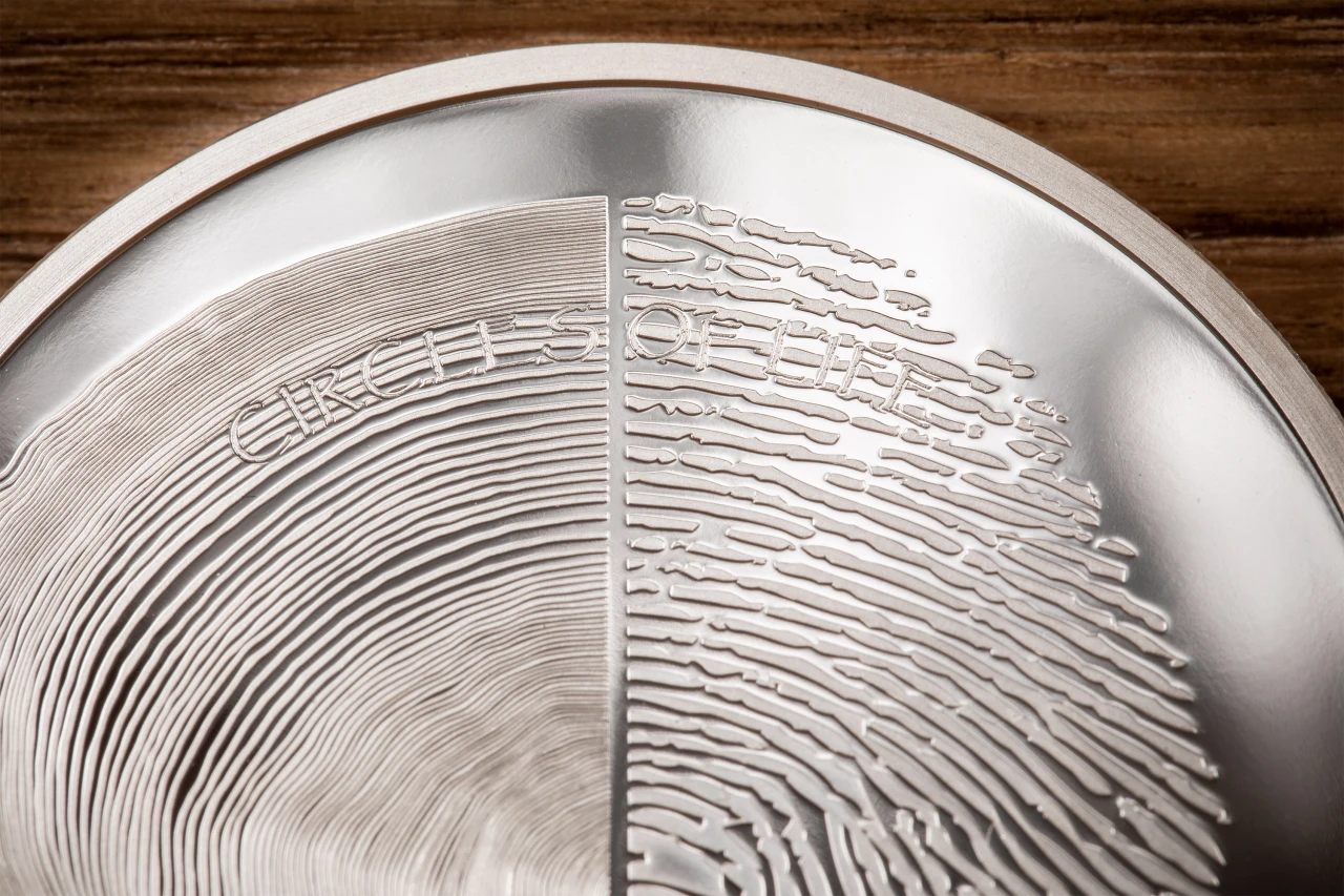 Item/9295/gallery/original/30061_Circles of Life_s5.jpg