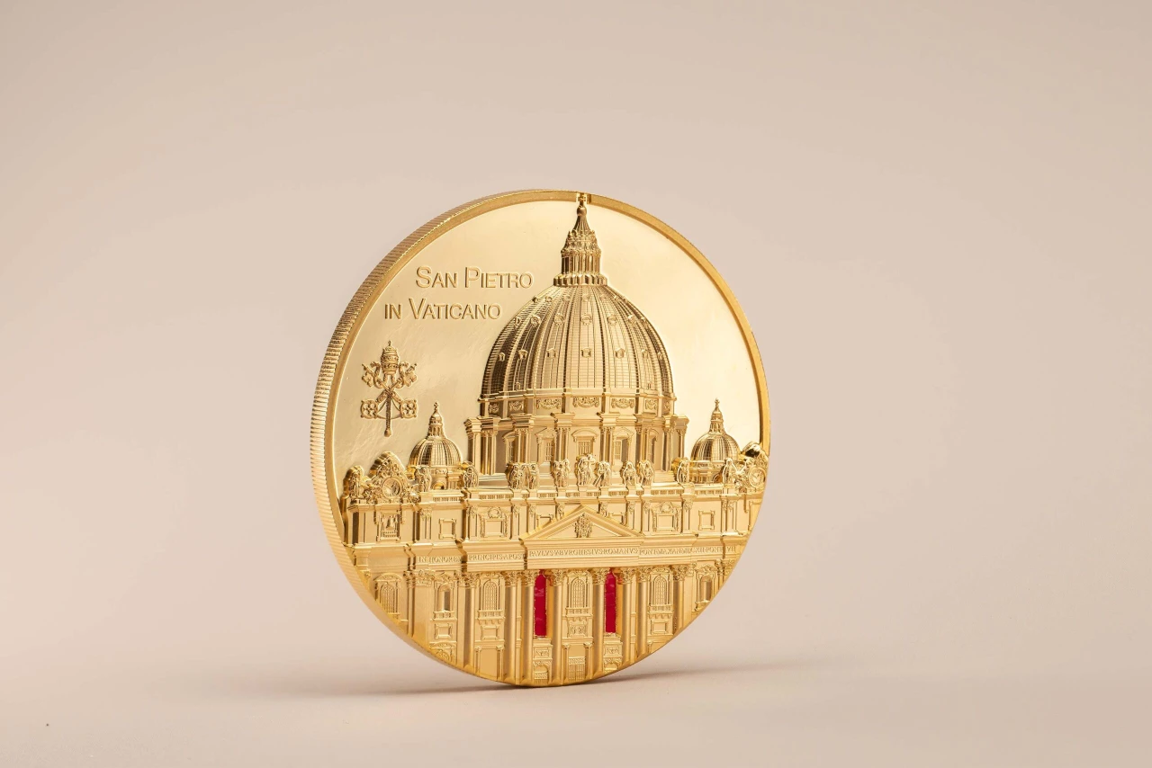 Tiffany Art Metropolis – San Pietro Gold