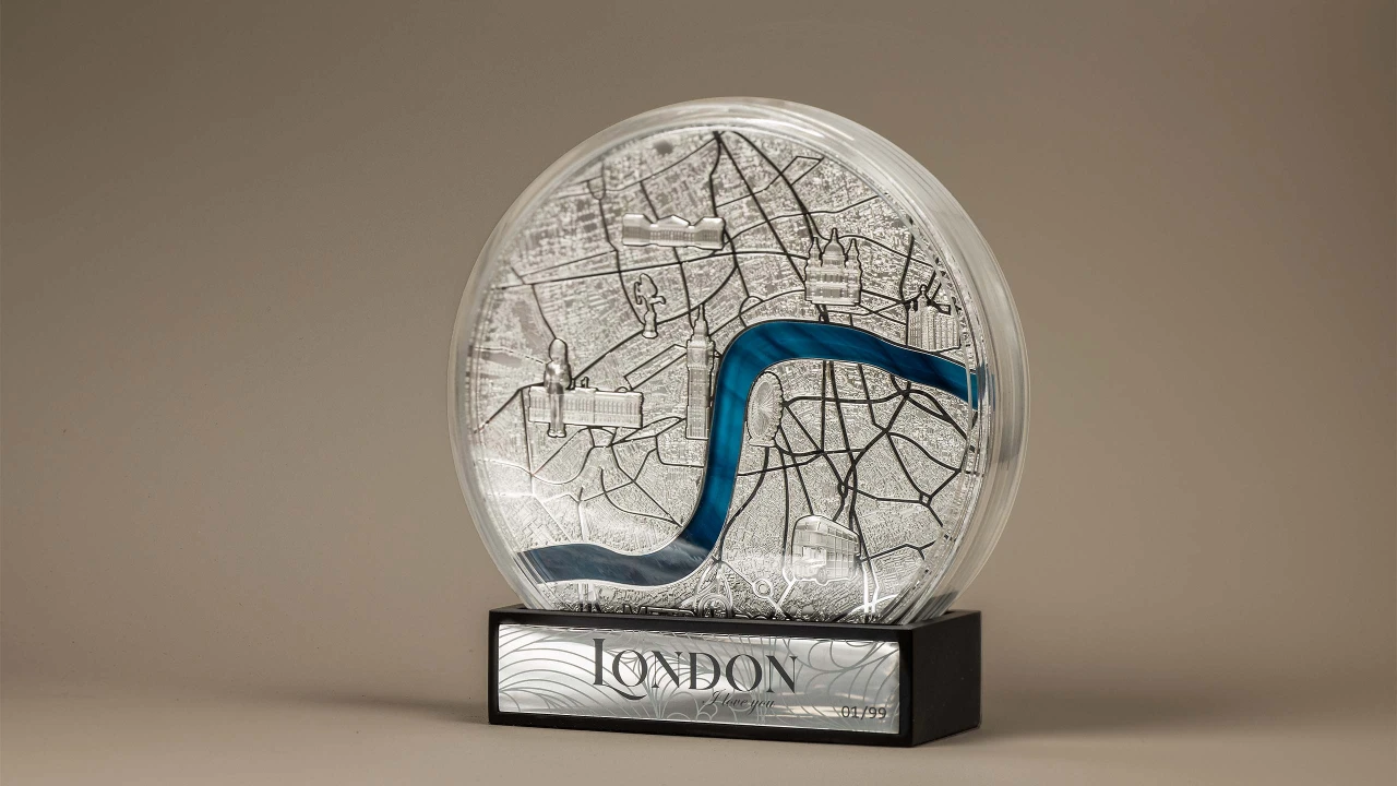 Tiffany Art Metropolis – London Kilo Edition