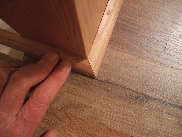 How to cut quarter round