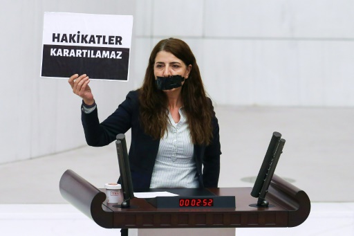 Nouveau tour de vis contre l'information en Turquie à huit mois des élections
